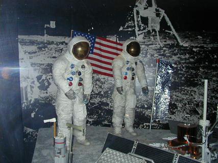 Space suits worn by Neil Armstrong and Buzz Aldrin<br>Location: <a href="https://www.google.com/maps/search/?api=1&query=38.88817,-77.01987" target="_new">Smithsonian National Air and Space Museum</a>